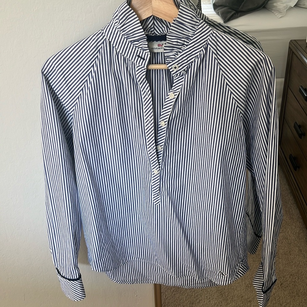 Vineyard Vines Striped Ruffleneck Buttonup
